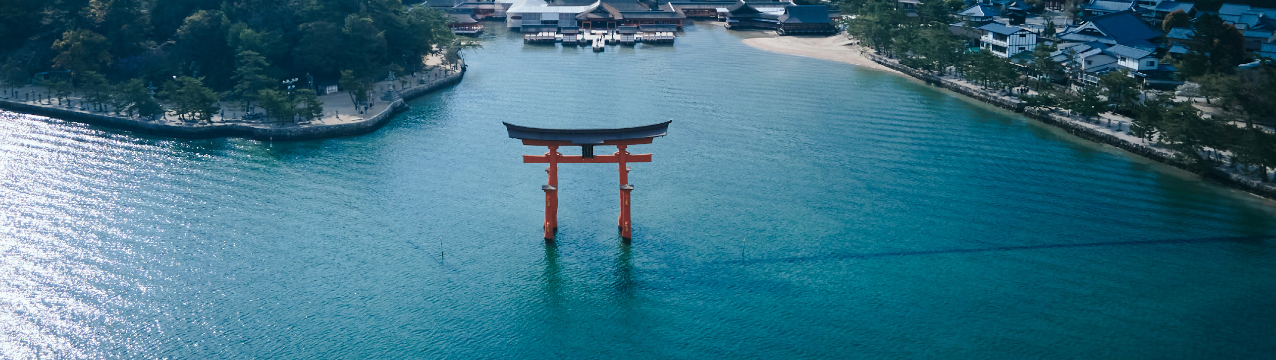 厳島神社の大鳥居