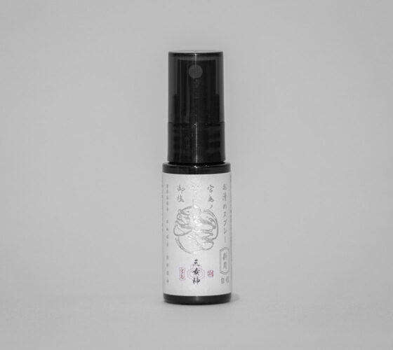 プレミアムお清めスプレー 〈新月‐白檀‐〉